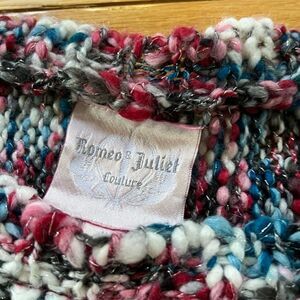 Knit sweater with sparkle.